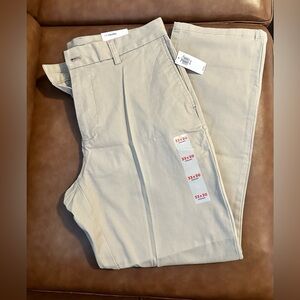 Men’s Khaki Pants